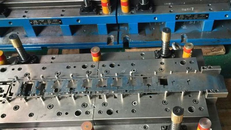 吹塑模具尺寸标准：精准制造的关键一环